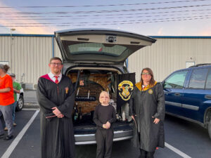 Trunk or Treat 2021 at Hardee's. Harry Potter costumes