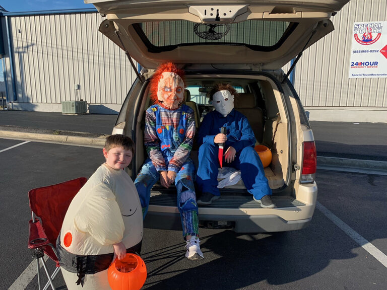 Career Opportunities at Hardees's